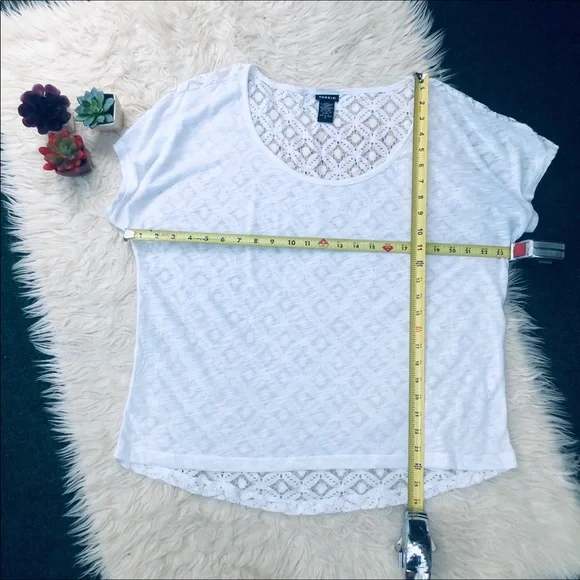 Torrid Lace Back Tee - Picture 3 of 5